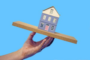 【原油高・物価高・金利上昇】世界情勢で変わる家計リスク。新生活後、住宅ローン返済に不安を感じたときの対策とは？